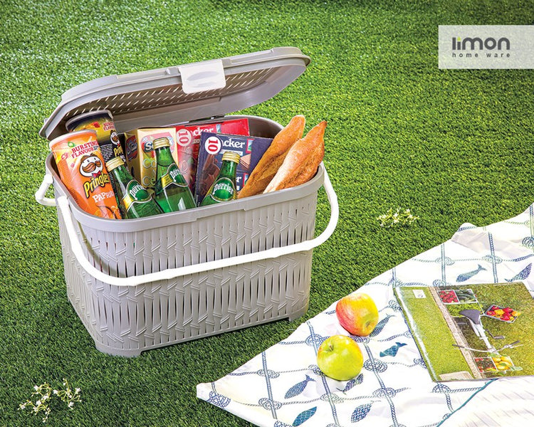 Short Bamboo Basket With Lid 155035