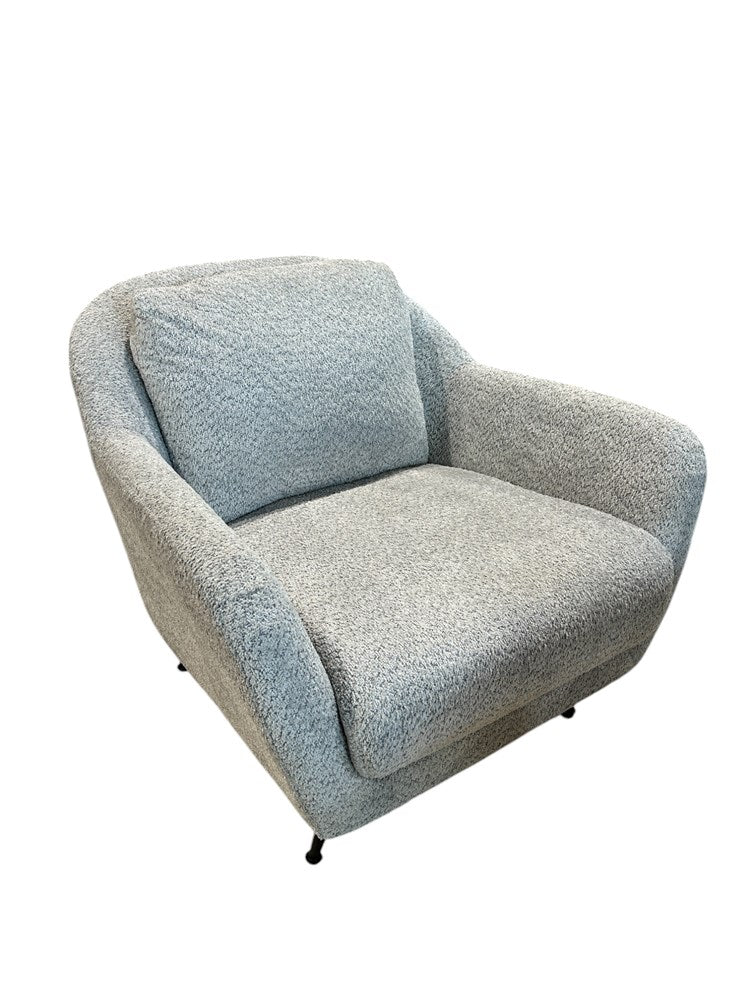 Uno Couch 2228