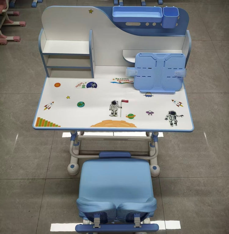 Kids Table & Chair B80