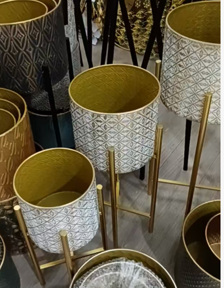 Flower Vase - Medium