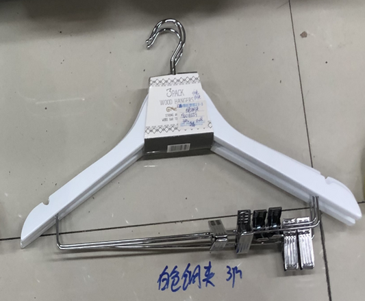 Wooden Cloth Hanger 3pc DD1182