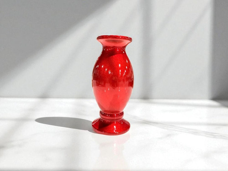 Red Vase R03/DD16067