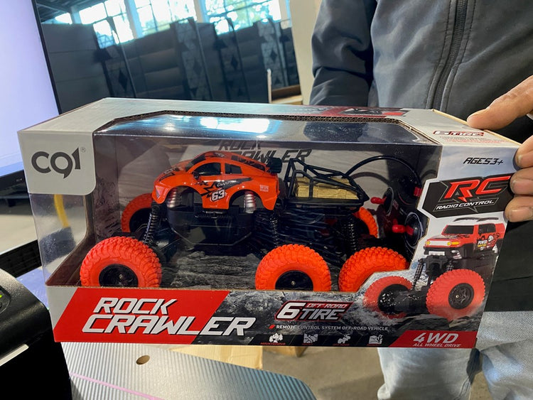 Remote Control Toy Monster truck Rock Crawler