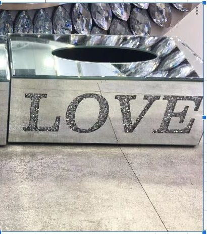 Tissue Holder Crystal love YR056
