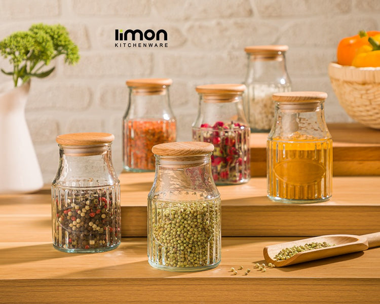 Glass Spice Jar With Wooden Lid 230ml 226459